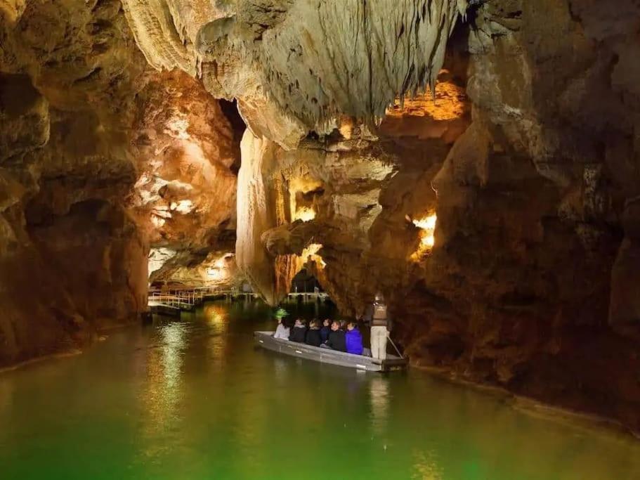 Vakantiehuis La Poire, Op Landgoed Aan De Dordogne Prudhomat Zewnętrze zdjęcie