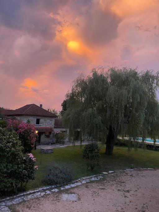 Vakantiehuis La Poire, Op Landgoed Aan De Dordogne Prudhomat Zewnętrze zdjęcie