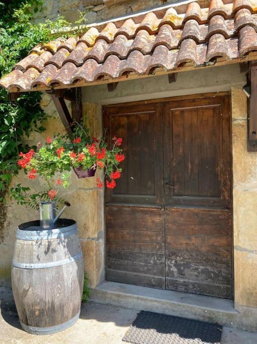 Vakantiehuis La Poire, Op Landgoed Aan De Dordogne Prudhomat Zewnętrze zdjęcie